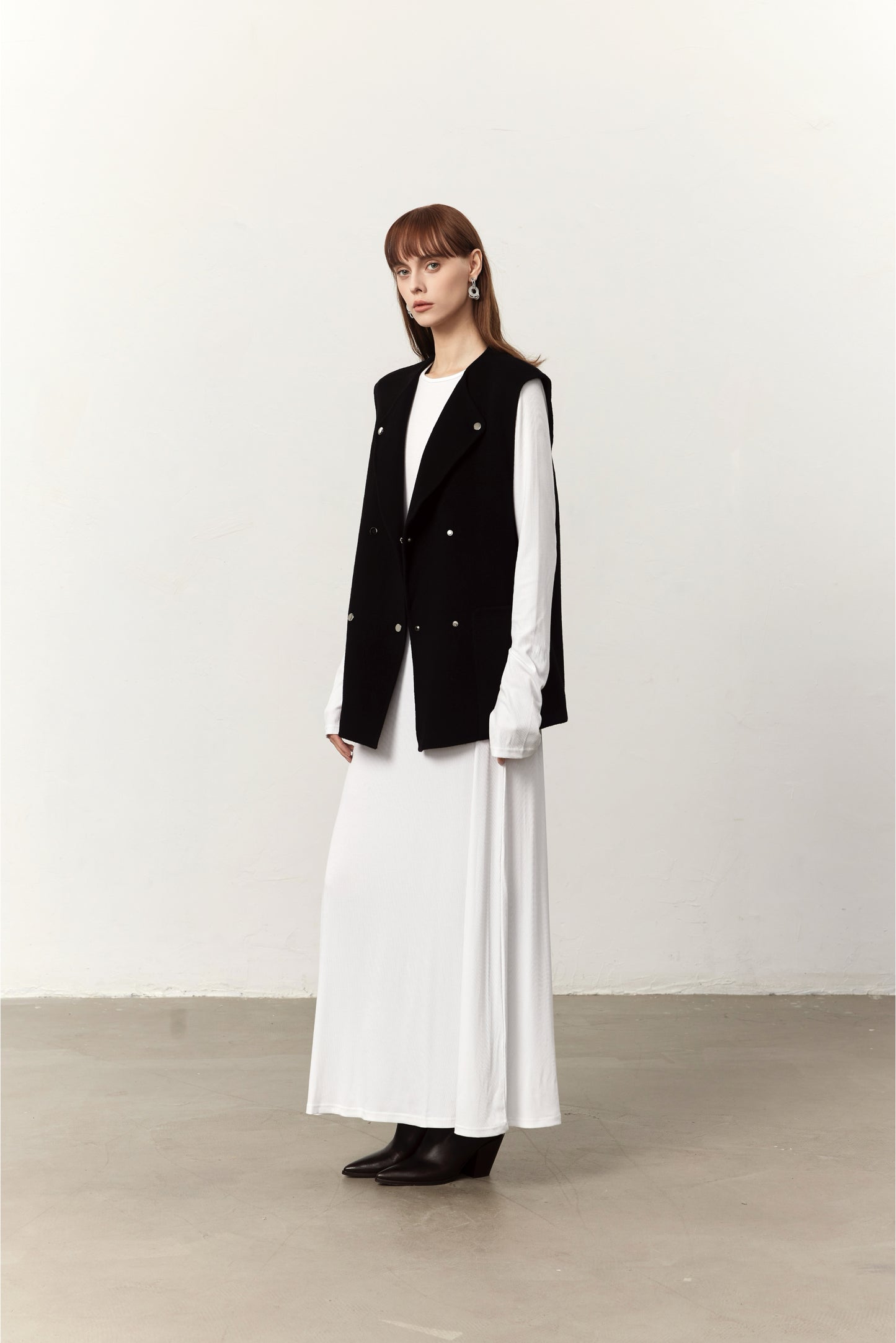Arden Black Cashmere Blend Gilet Vest
