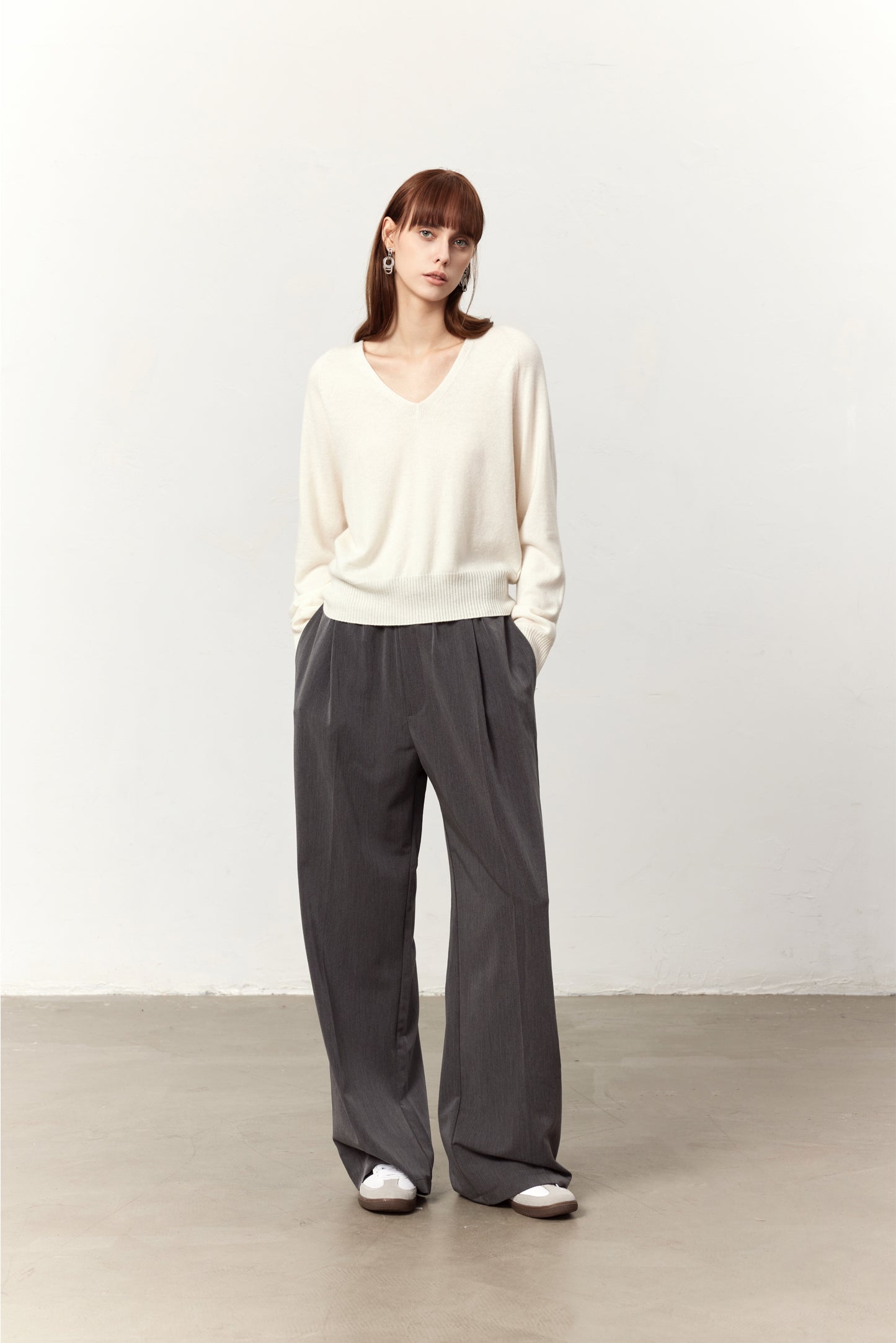 Monroe White Wool V-Neck Sweater